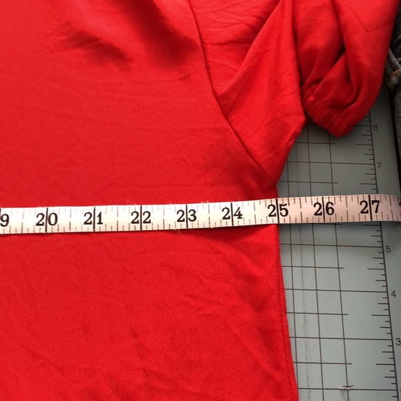 H&M Red blouse - Picture 5 of 5